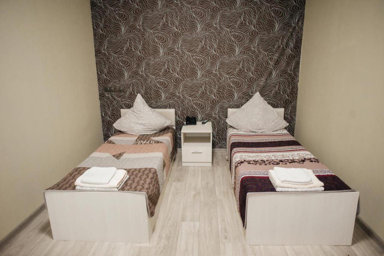 Silk Way Hotel Atirau Kültér fotó